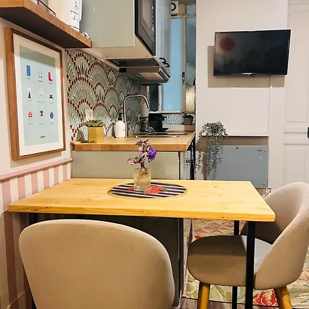 شقة A Casa Di Manu *